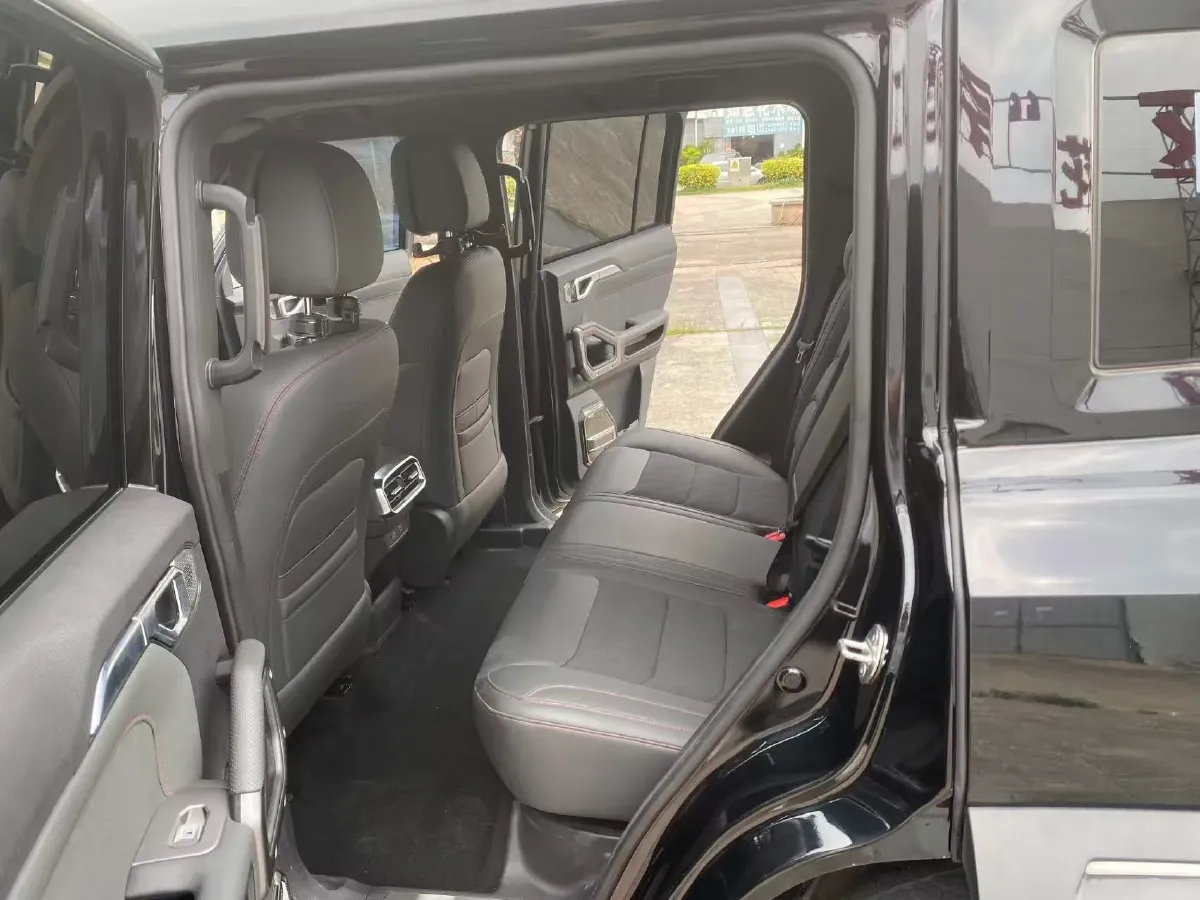 2023 Jetour Traveller 2.0T 254HP L4 7DCT,autocango,china used car exporter,china ev exporter,chinese used car exporter,chinese used ev exporter