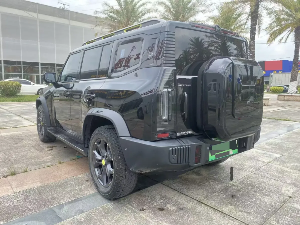 2023 Jetour Traveller 2.0T 254HP L4 7DCT,autocango,china used car exporter,china ev exporter,chinese used car exporter,chinese used ev exporter