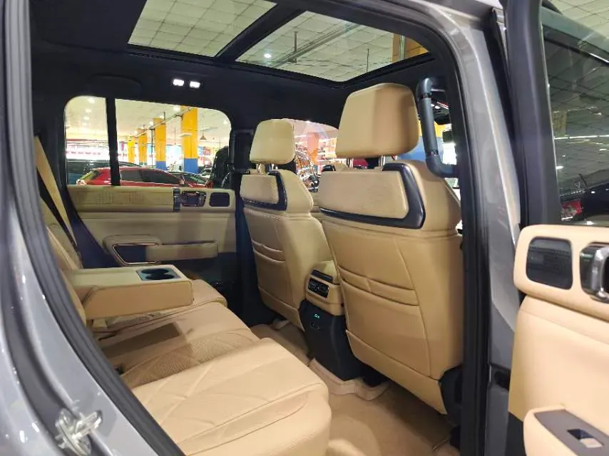 2023 FangChengBao Bao 5 1.5T 194HP L4 E-CVT PHEV 31.8KWH,autocango,china used car exporter,china ev exporter,chinese used car exporter,chinese used ev exporter