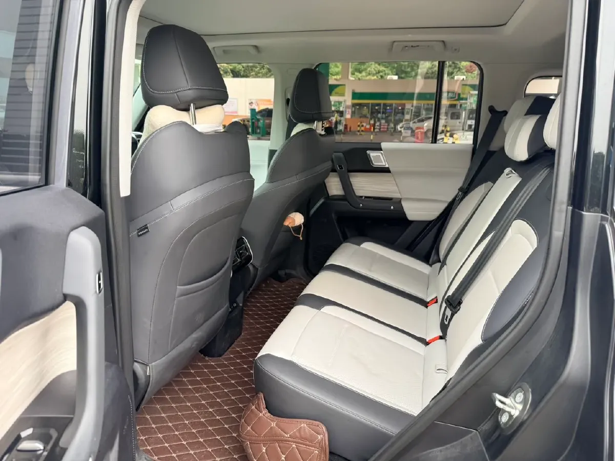 2024 JMC DaDao 2.3T 245HP L4 8AT,autocango,china used car exporter,china ev exporter,chinese used car exporter,chinese used ev exporter