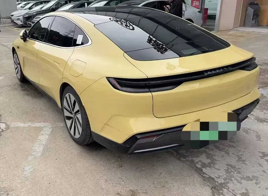 2024 Geely Galaxy E8 BEV 76KWH,autocango,china used car exporter,china ev exporter,chinese used car exporter,chinese used ev exporter