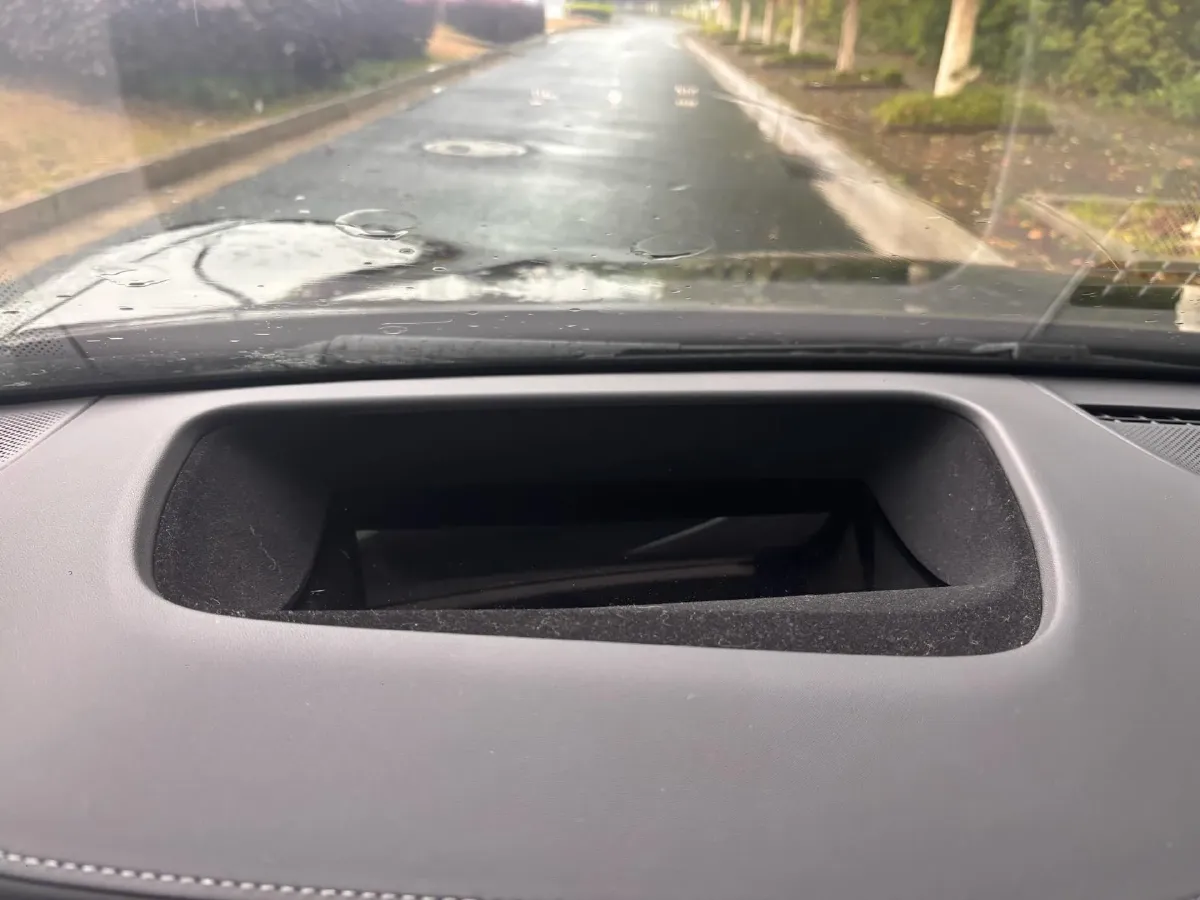 2024 MI SU7 BEV 101KWH,autocango,china used car exporter,china ev exporter,chinese used car exporter,chinese used ev exporter