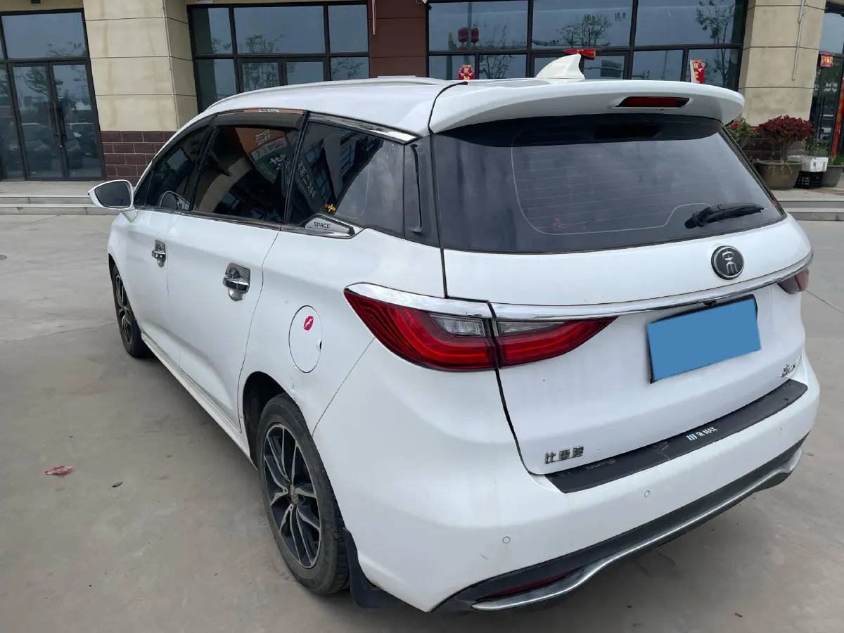 2018 BYD Song MAX 1.5T 154HP L4 6DCT,autocango,china used car exporter,china ev exporter,chinese used car exporter,chinese used ev exporter