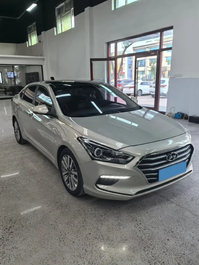 2017 Hyundai Mistra 1.8L 143HP L4 6AT,autocango,china used car exporter,china ev exporter,chinese used car exporter,chinese used ev exporter