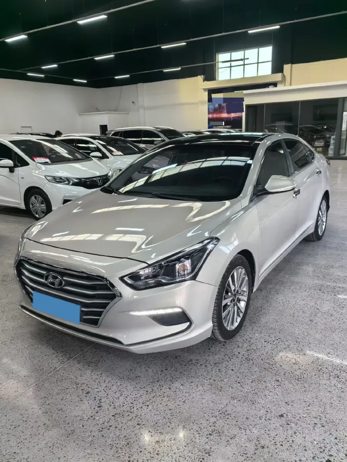 2017 Hyundai Mistra 1.8L 143HP L4 6AT,autocango,china used car exporter,china ev exporter,chinese used car exporter,chinese used ev exporter