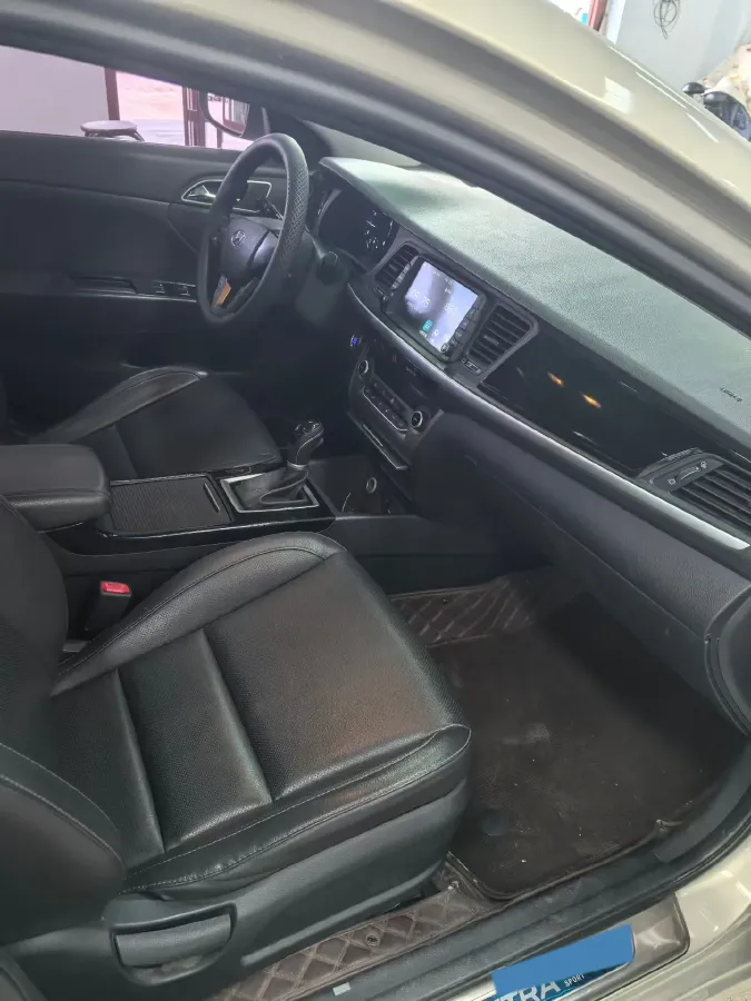 2017 Hyundai Mistra 1.8L 143HP L4 6AT,autocango,china used car exporter,china ev exporter,chinese used car exporter,chinese used ev exporter