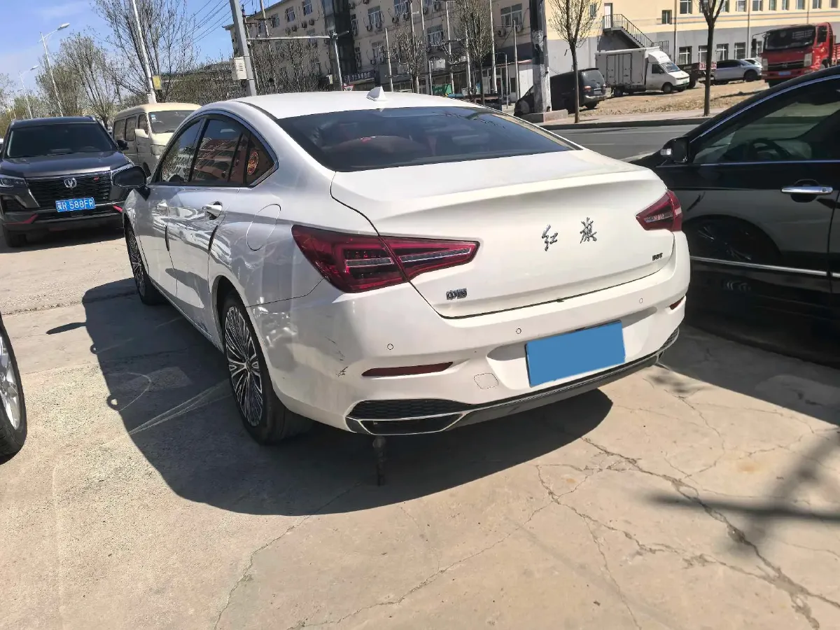 2022 HongQi H5 1.5T 169HP L4 7DCT,autocango,china used car exporter,china ev exporter,chinese used car exporter,chinese used ev exporter