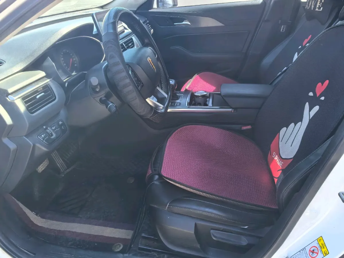 2022 HongQi H5 1.5T 169HP L4 7DCT,autocango,china used car exporter,china ev exporter,chinese used car exporter,chinese used ev exporter