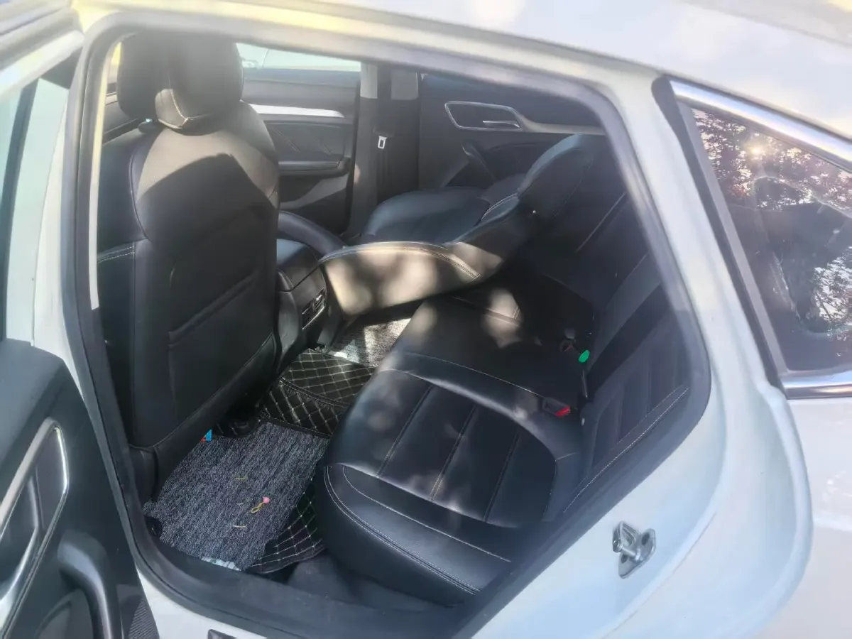 2017 MG MG6 1.5T 169HP L4 7DCT,autocango,china used car exporter,china ev exporter,chinese used car exporter,chinese used ev exporter