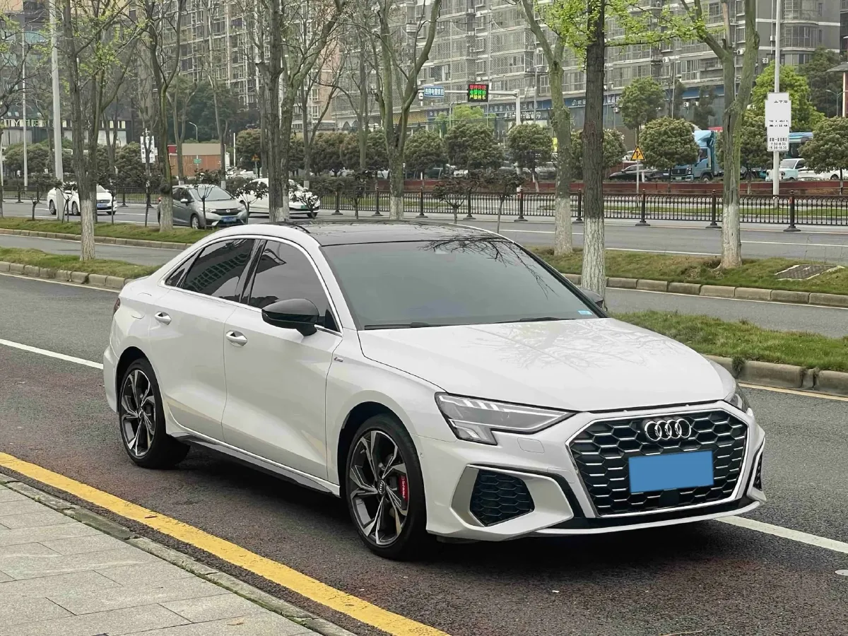 2022 Audi A3 1.4T 150HP L4 7DCT,autocango,china used car exporter,china ev exporter,chinese used car exporter,chinese used ev exporter