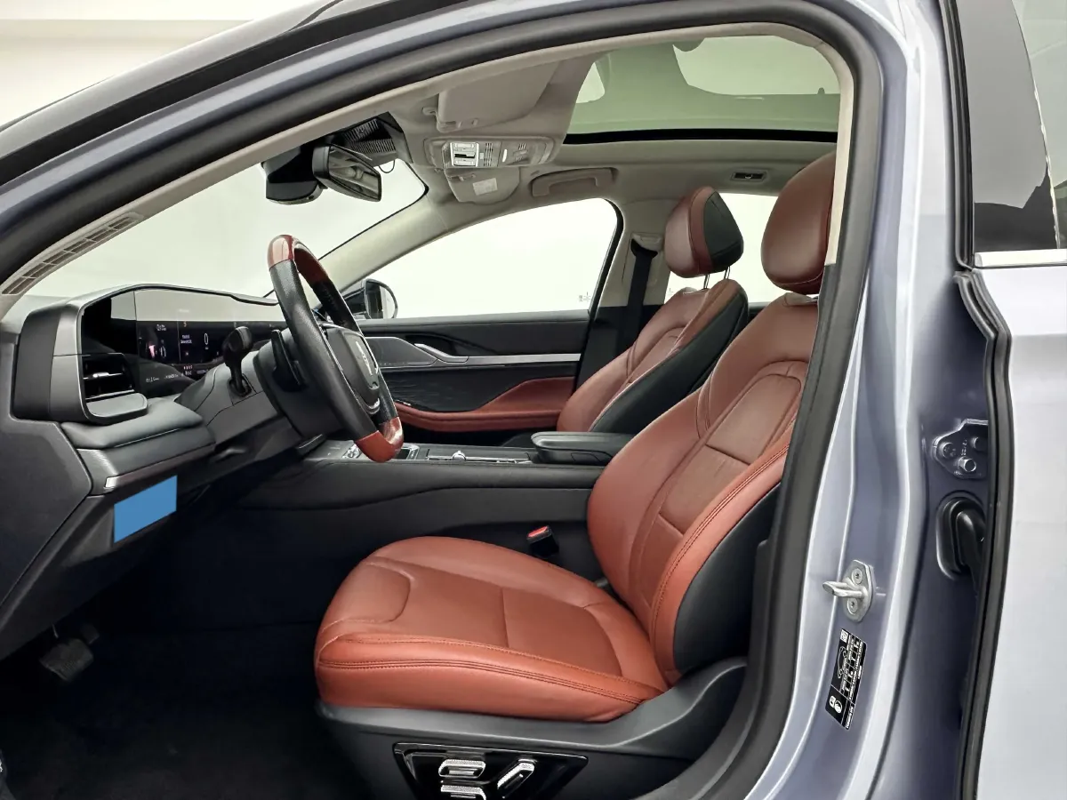 2022 Lincoln Z 2.0T 246HP L4 8AT,autocango,china used car exporter,china ev exporter,chinese used car exporter,chinese used ev exporter