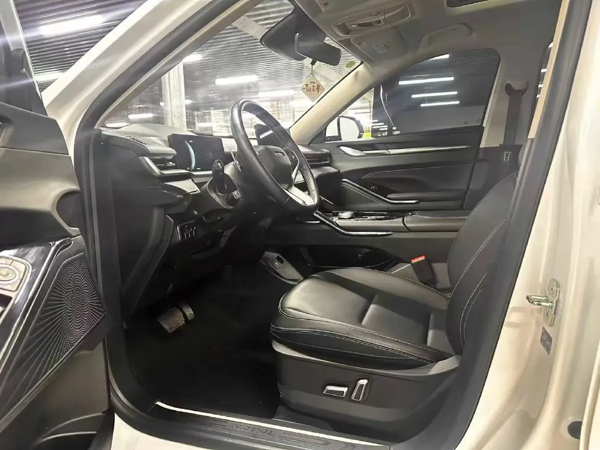 2022 Haval H6 1.5T 184HP L4 7DCT,autocango,china used car exporter,china ev exporter,chinese used car exporter,chinese used ev exporter