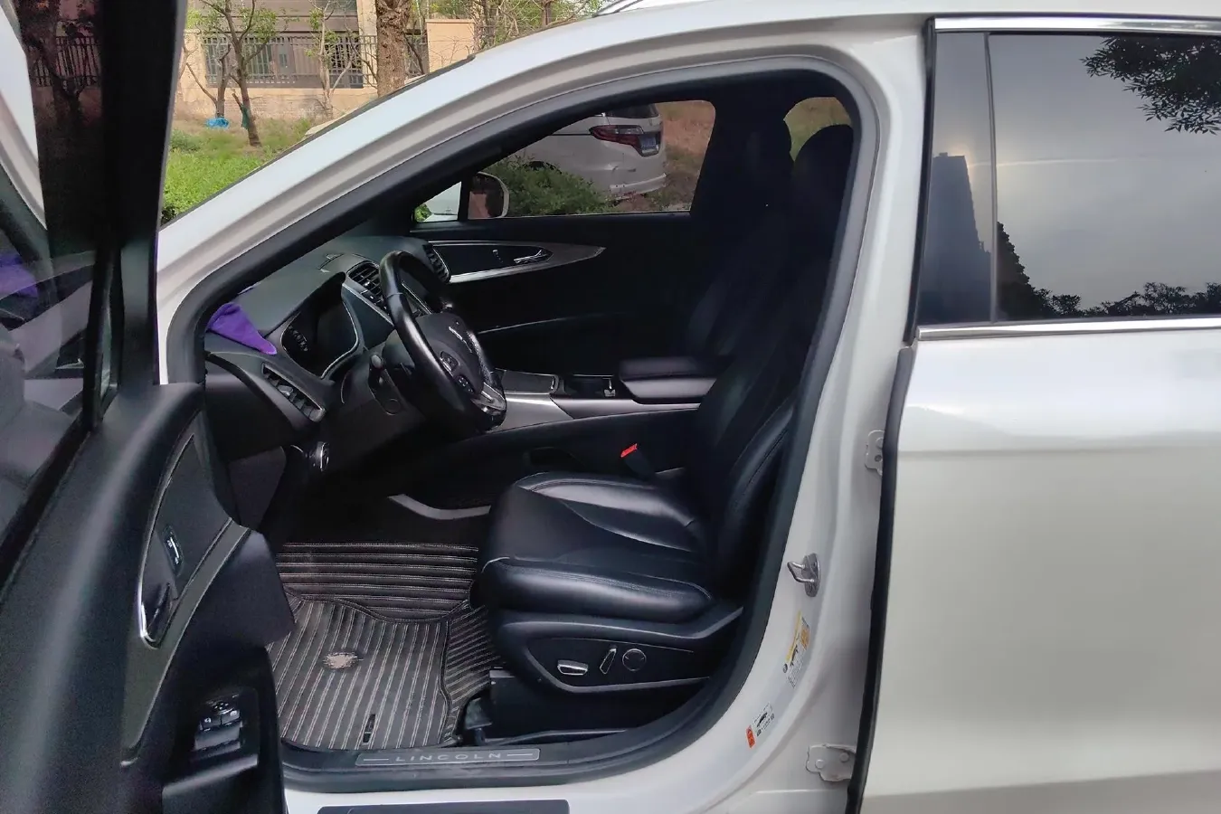 2017 Lincoln MKX 2.0T 253HP L4 6AT,autocango,china used car exporter,china ev exporter,chinese used car exporter,chinese used ev exporter