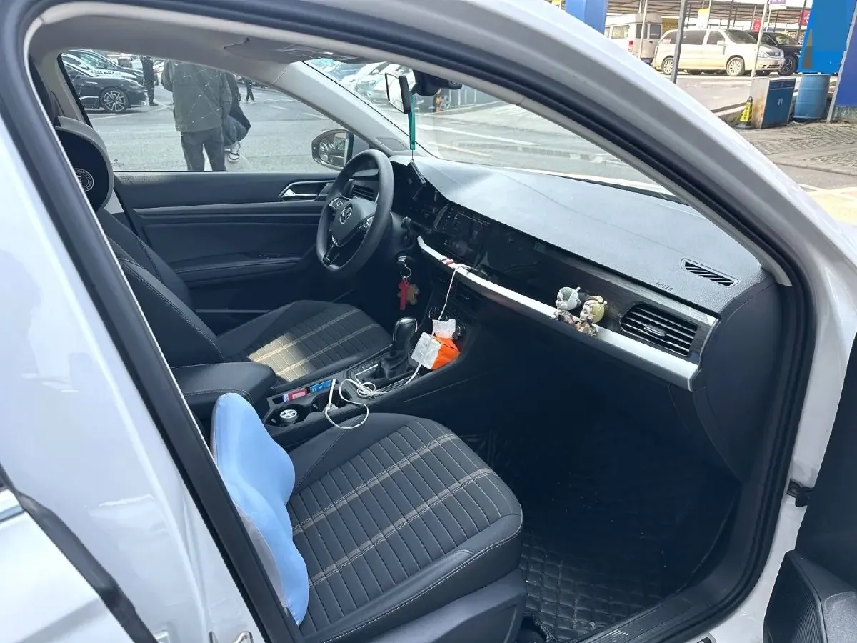 2022 Volkswagen Sagitar 1.2T 116HP L4 7DCT,autocango,china used car exporter,china ev exporter,chinese used car exporter,chinese used ev exporter