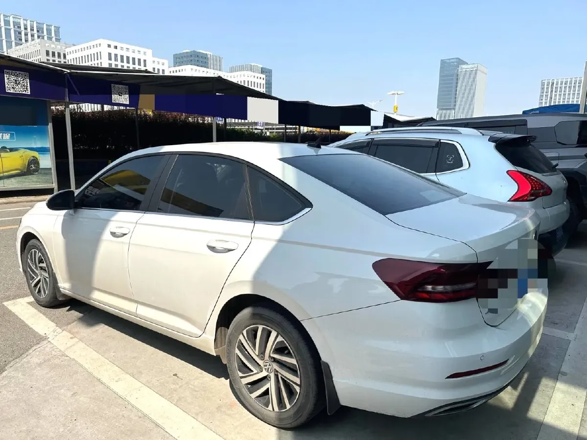 2022 Volkswagen Sagitar 1.2T 116HP L4 7DCT,autocango,china used car exporter,china ev exporter,chinese used car exporter,chinese used ev exporter