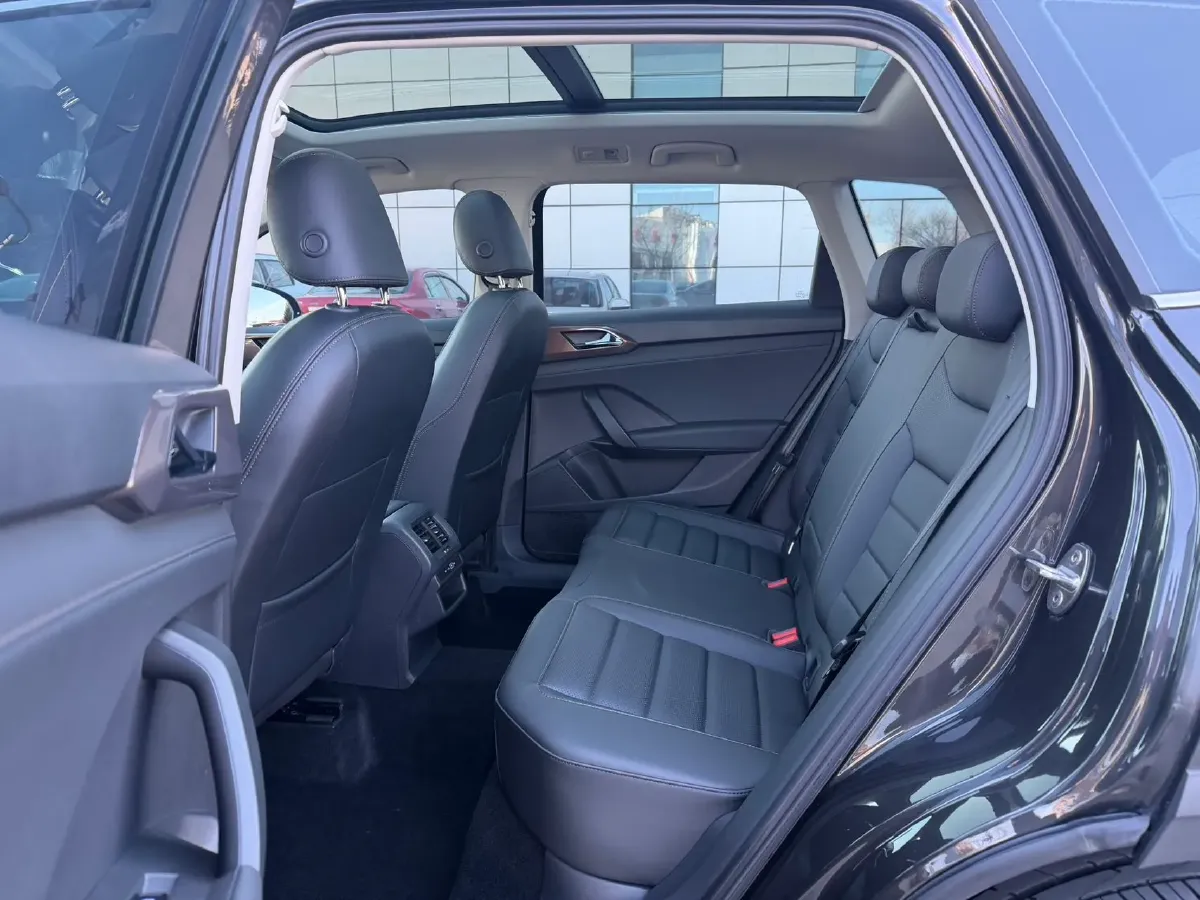 2021 Volkswagen Tharu 1.4T 150HP L4 7DCT,autocango,china used car exporter,china ev exporter,chinese used car exporter,chinese used ev exporter