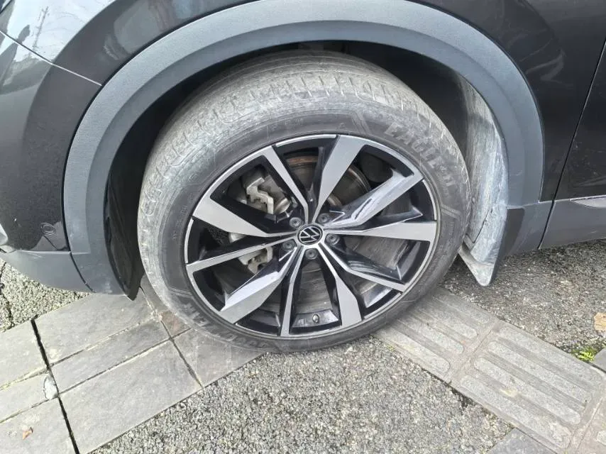 2022 Volkswagen Talagon 2.5T 299HP V6 7DCT,autocango,china used car exporter,china ev exporter,chinese used car exporter,chinese used ev exporter