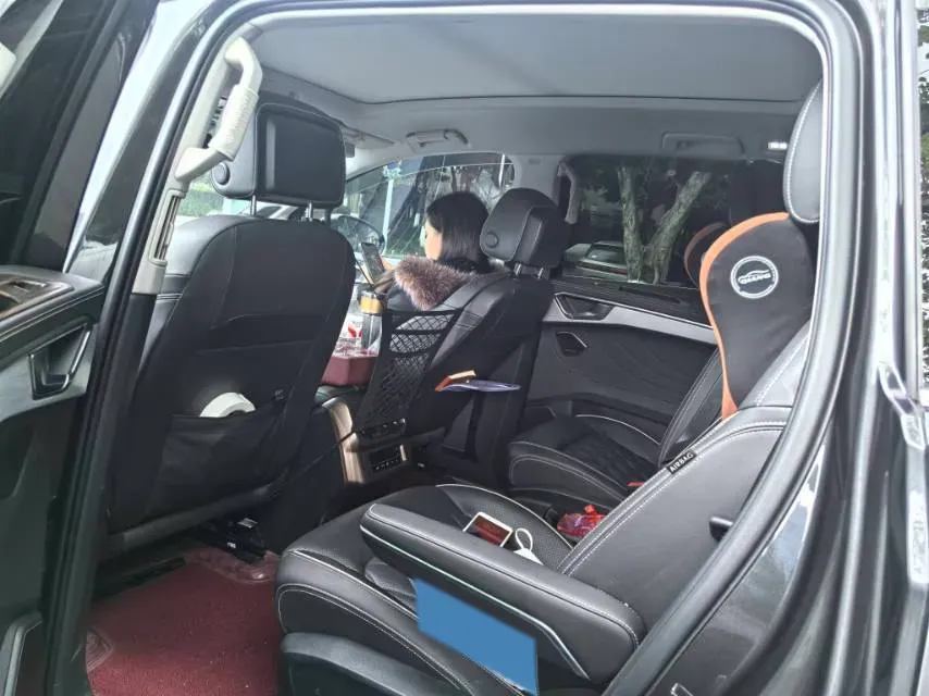 2022 Volkswagen Talagon 2.5T 299HP V6 7DCT,autocango,china used car exporter,china ev exporter,chinese used car exporter,chinese used ev exporter