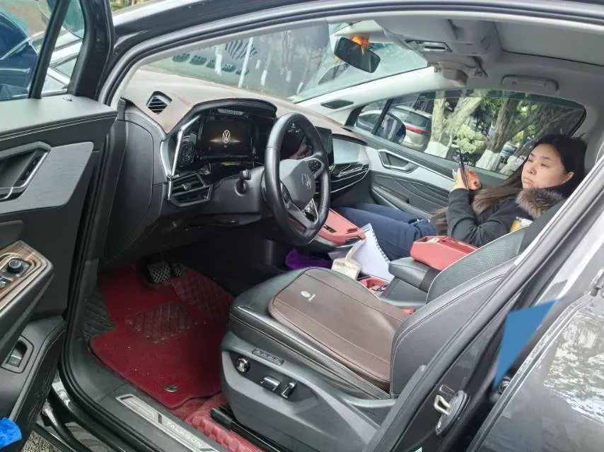 2022 Volkswagen Talagon 2.5T 299HP V6 7DCT,autocango,china used car exporter,china ev exporter,chinese used car exporter,chinese used ev exporter