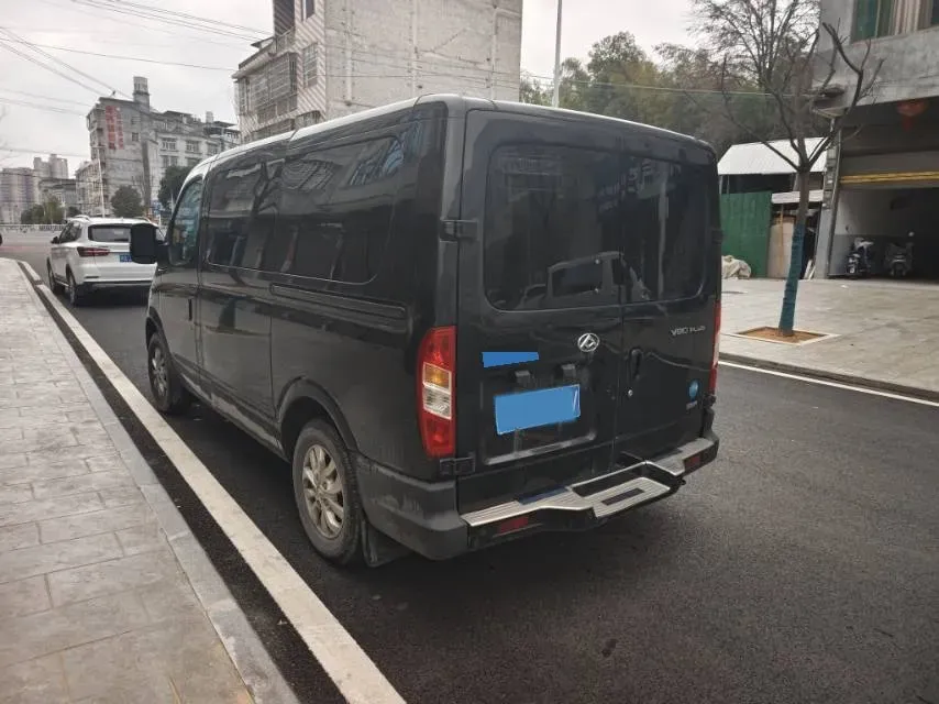 2021 MAXUS XinTu V80 2.0T 139HP L4 6MT,autocango,china used car exporter,china ev exporter,chinese used car exporter,chinese used ev exporter