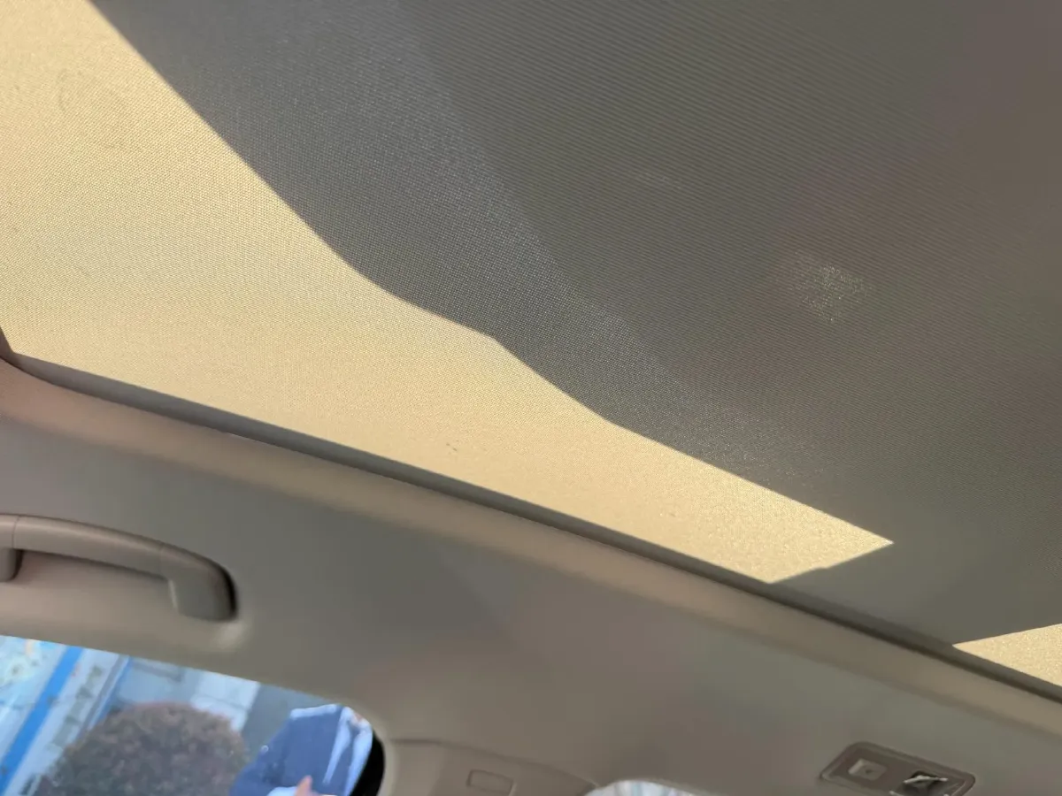 2024 Volkswagen Tiguan L 2.0T 186HP L4 7DCT,autocango,china used car exporter,china ev exporter,chinese used car exporter,chinese used ev exporter