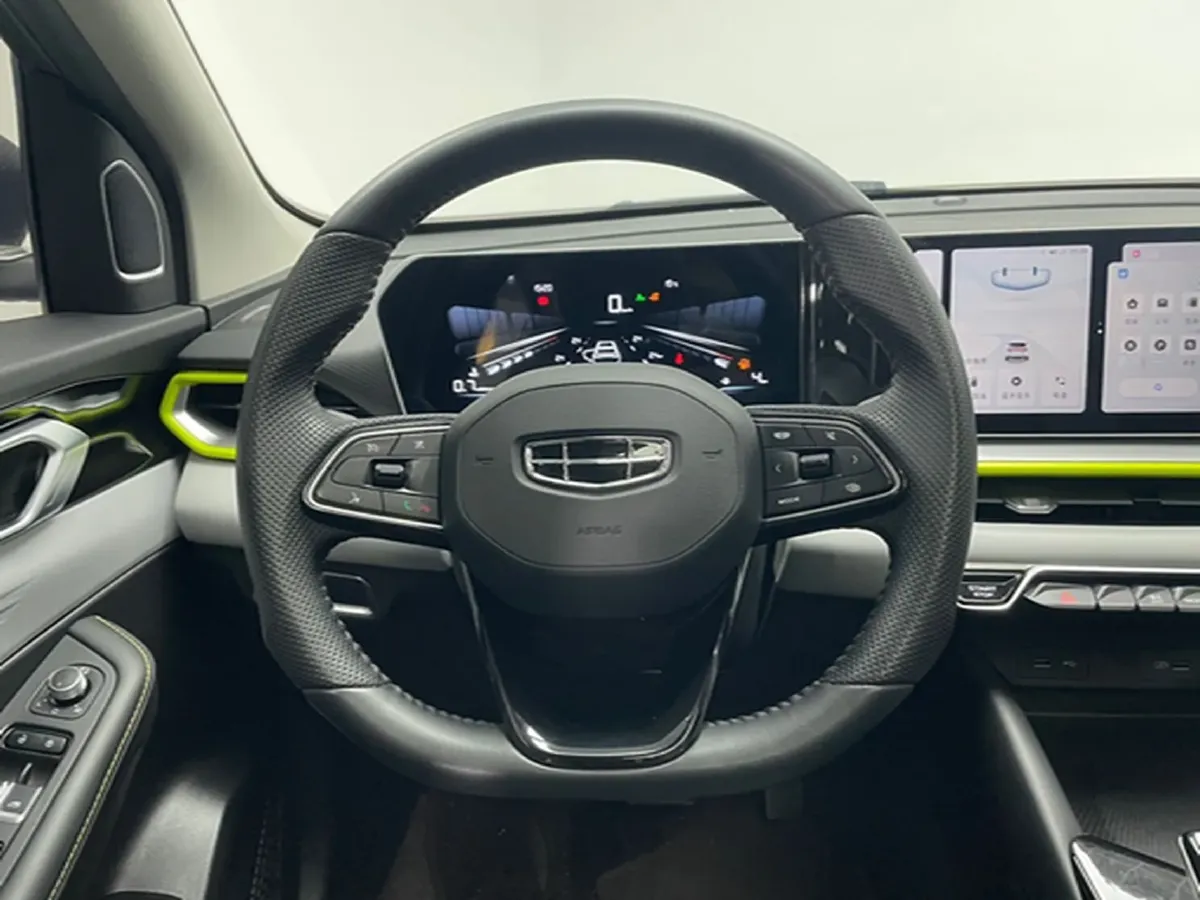 2023 Geely Coolray 1.5T 181HP L4 7DCT,autocango,china used car exporter,china ev exporter,chinese used car exporter,chinese used ev exporter