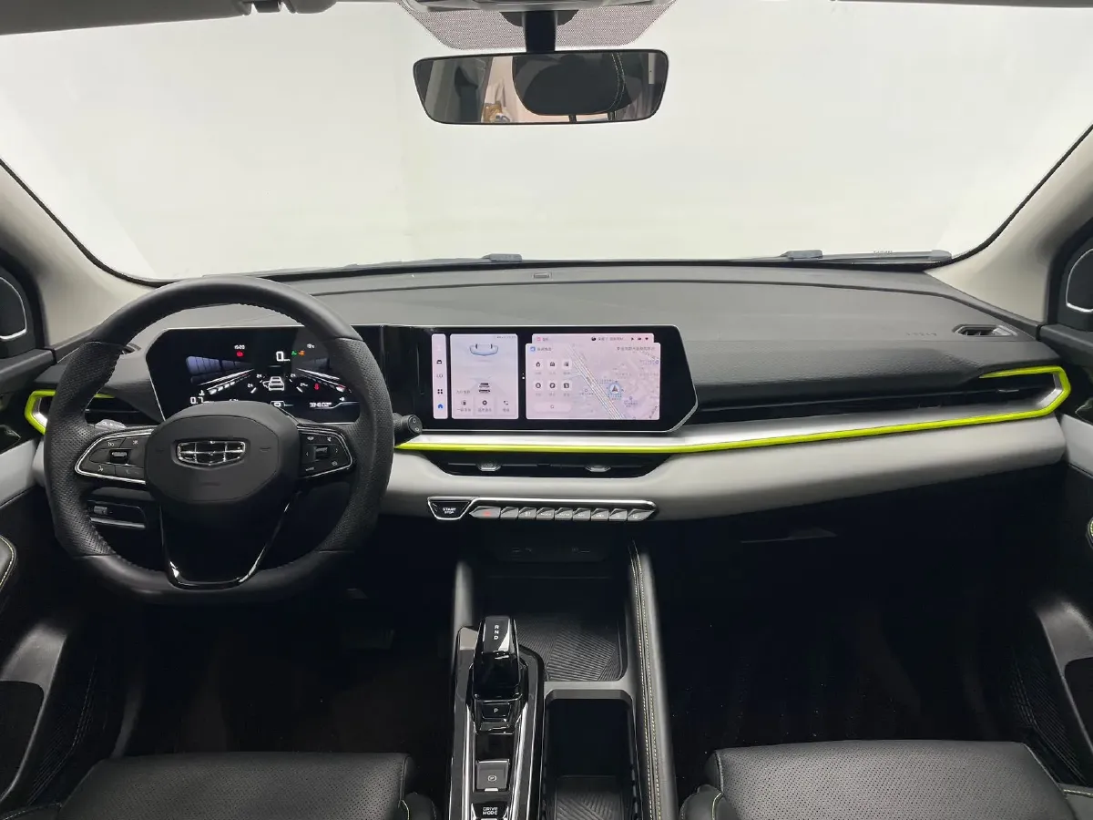 2023 Geely Coolray 1.5T 181HP L4 7DCT,autocango,china used car exporter,china ev exporter,chinese used car exporter,chinese used ev exporter