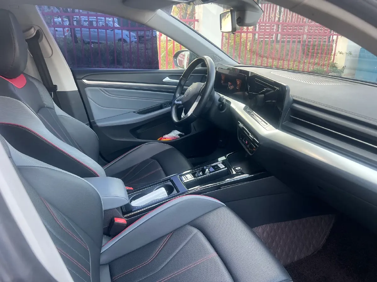 2022 Volkswagen Lavida 1.4T 150HP L4 7DCT,autocango,china used car exporter,china ev exporter,chinese used car exporter,chinese used ev exporter