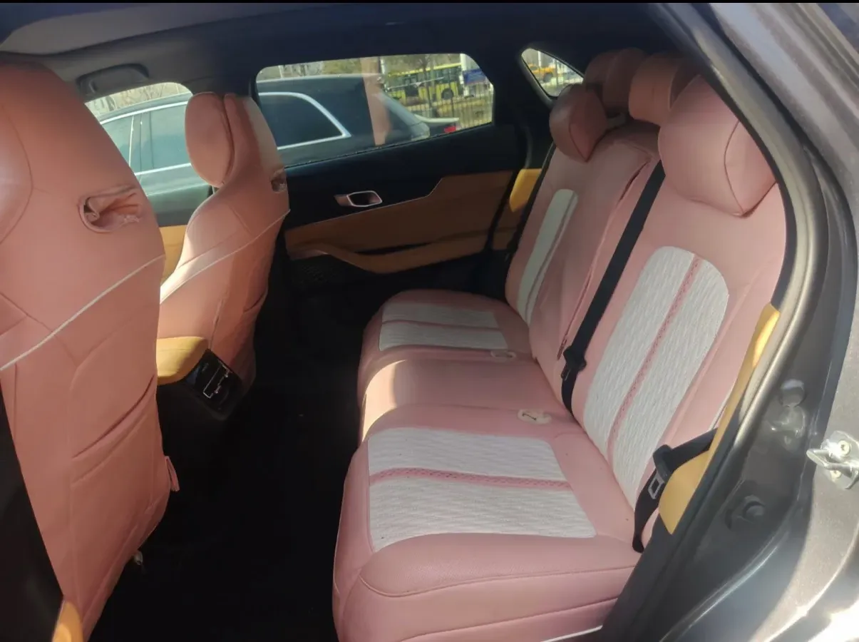 2021 ChangAn UNI-K 2.0T 233HP L4 8AT,autocango,china used car exporter,china ev exporter,chinese used car exporter,chinese used ev exporter