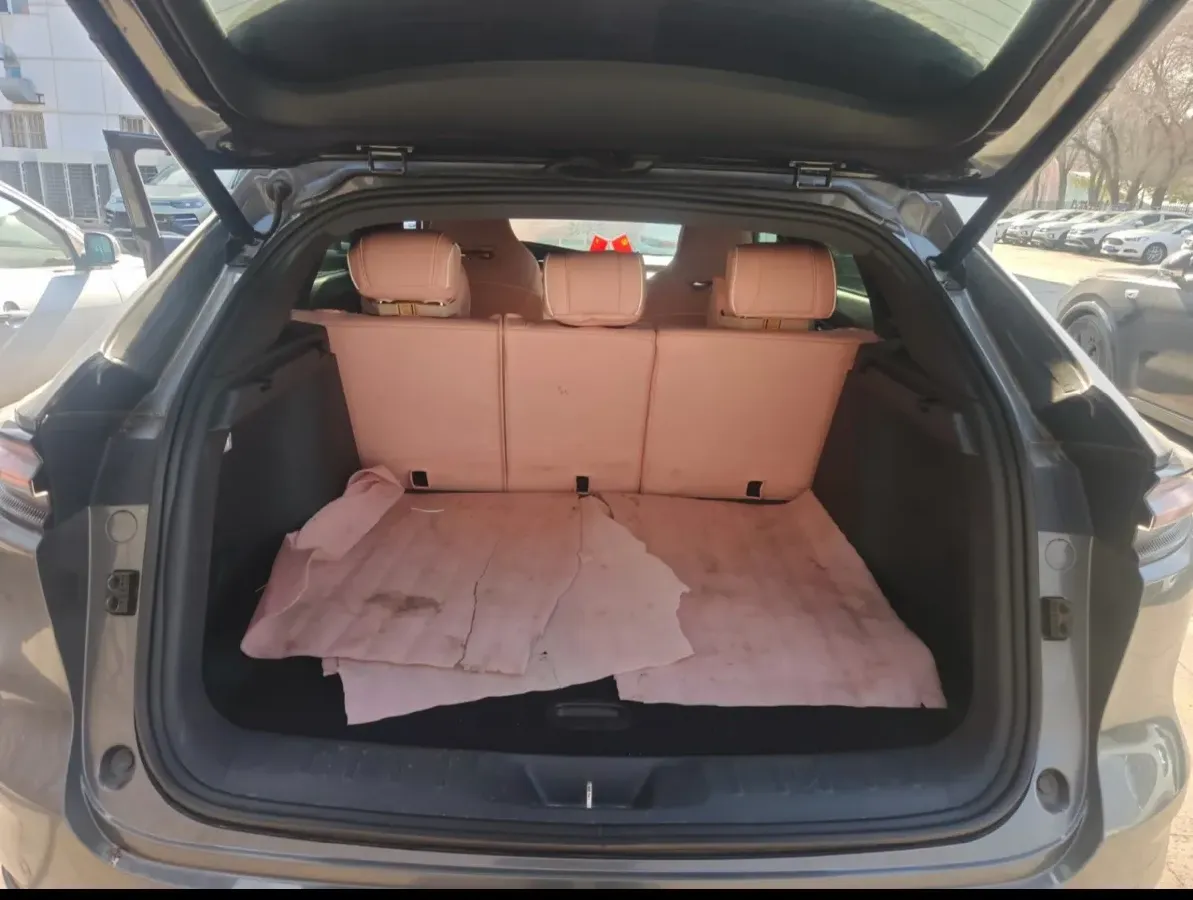 2021 ChangAn UNI-K 2.0T 233HP L4 8AT,autocango,china used car exporter,china ev exporter,chinese used car exporter,chinese used ev exporter