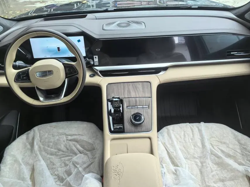 2025 Geely Monjaro 2.0T 238HP L4 8AT,autocango,china used car exporter,china ev exporter,chinese used car exporter,chinese used ev exporter