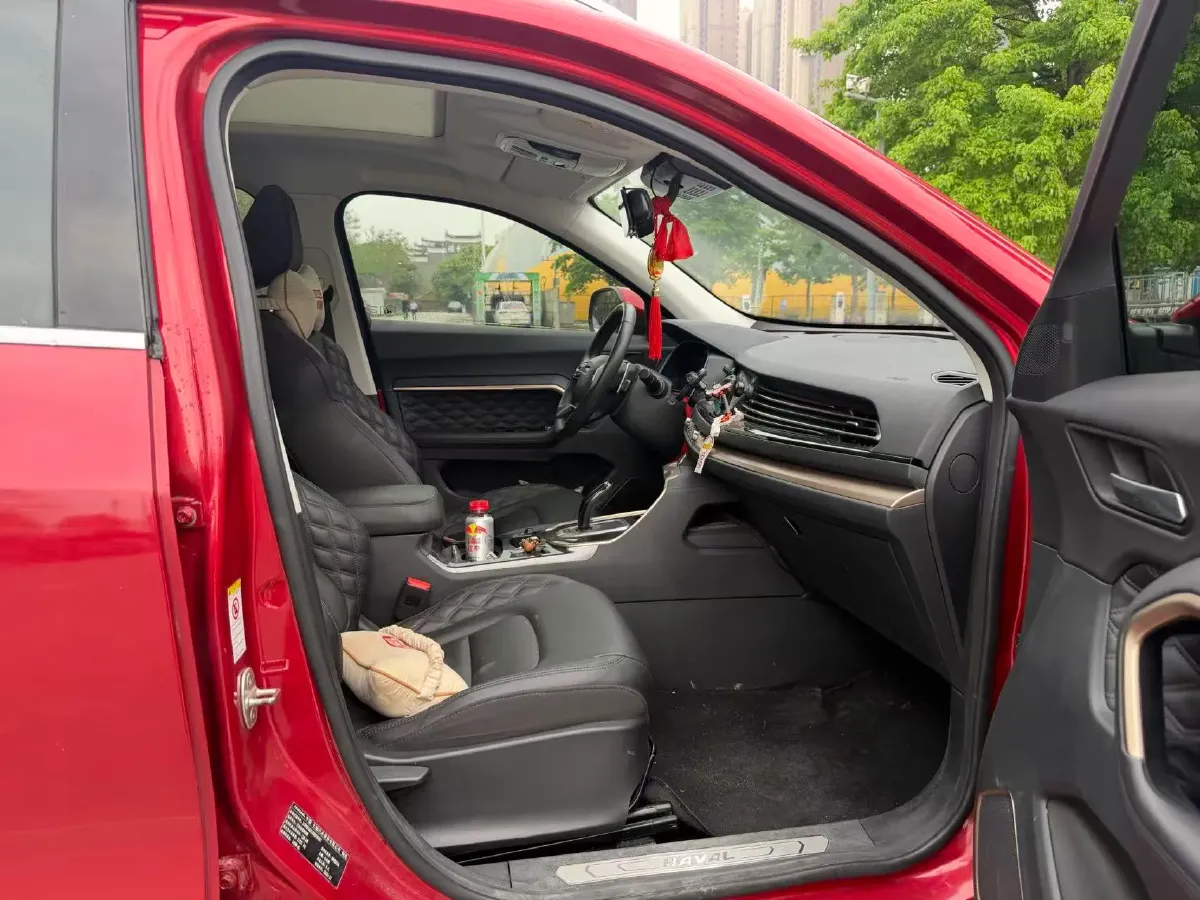 2020 Haval H6 1.5T 169HP L4 7DCT,autocango,china used car exporter,china ev exporter,chinese used car exporter,chinese used ev exporter