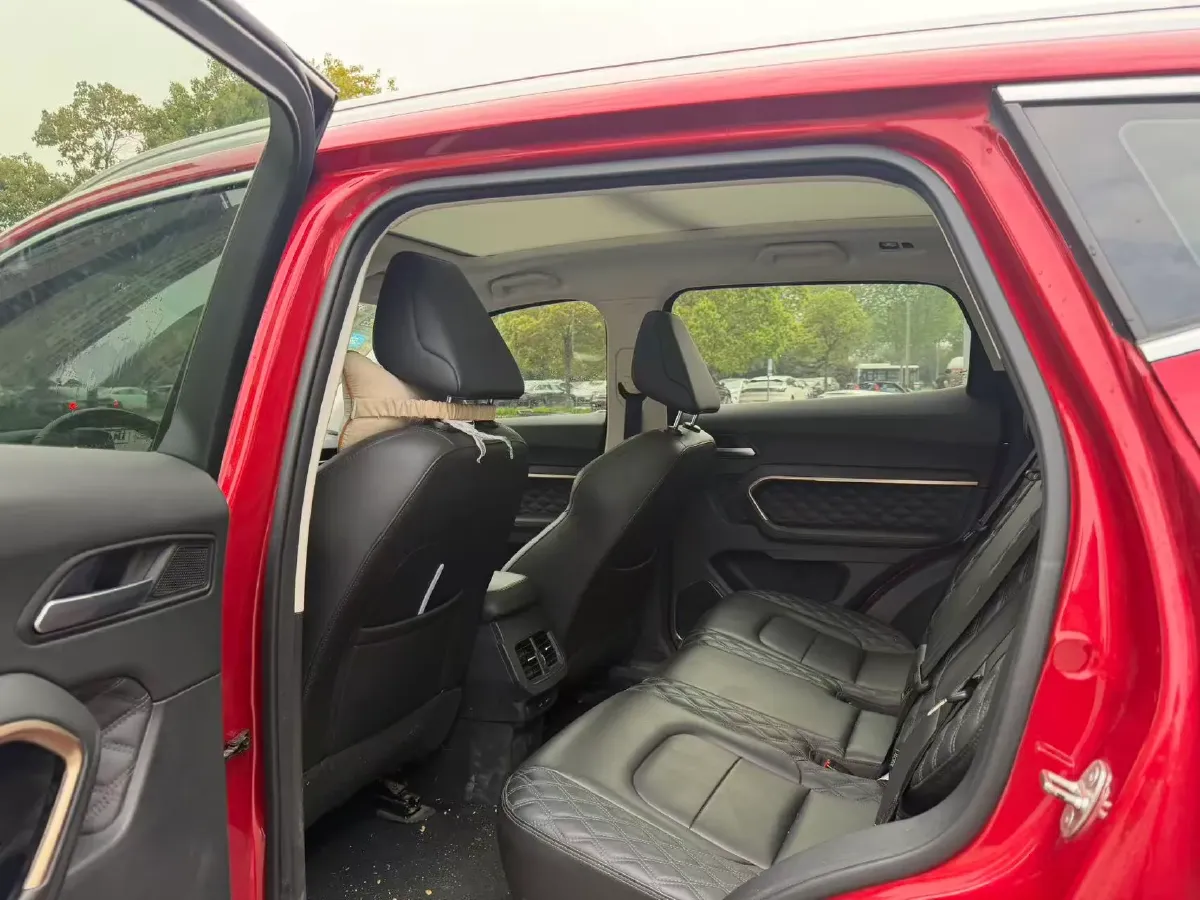 2020 Haval H6 1.5T 169HP L4 7DCT,autocango,china used car exporter,china ev exporter,chinese used car exporter,chinese used ev exporter