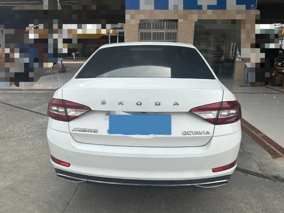 2021 Skoda Octavia 1.5L 113HP L4 6AT,autocango,china used car exporter,china ev exporter,chinese used car exporter,chinese used ev exporter