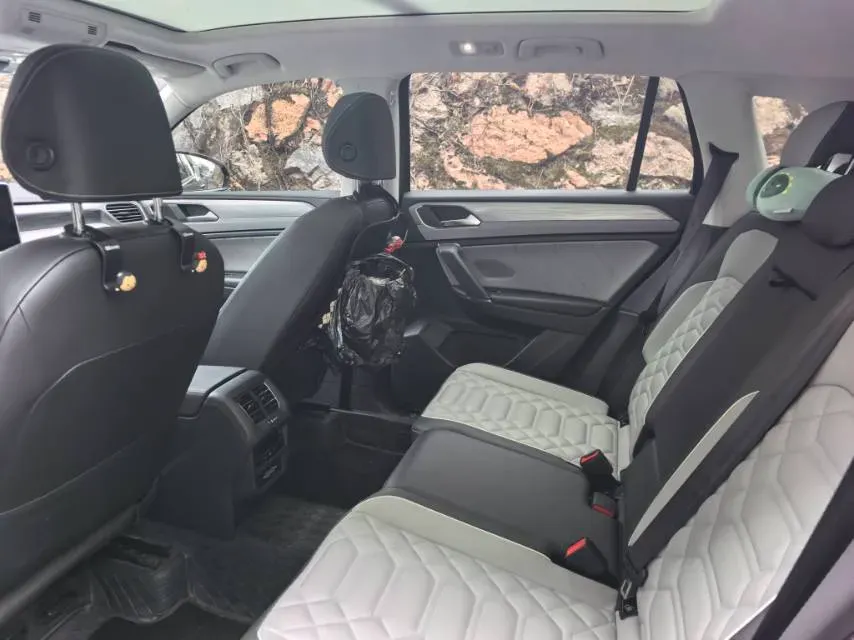 2023 Volkswagen Tayron 2.0T 220HP L4 7DCT,autocango,china used car exporter,china ev exporter,chinese used car exporter,chinese used ev exporter