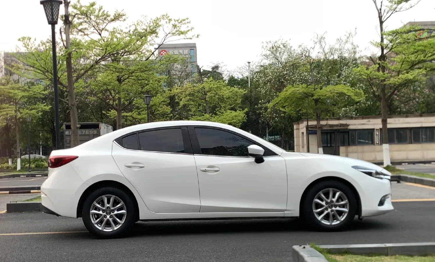 2017 Mazda 3 Axela 1.5L 117HP L4 6AT,autocango,china used car exporter,china ev exporter,chinese used car exporter,chinese used ev exporter