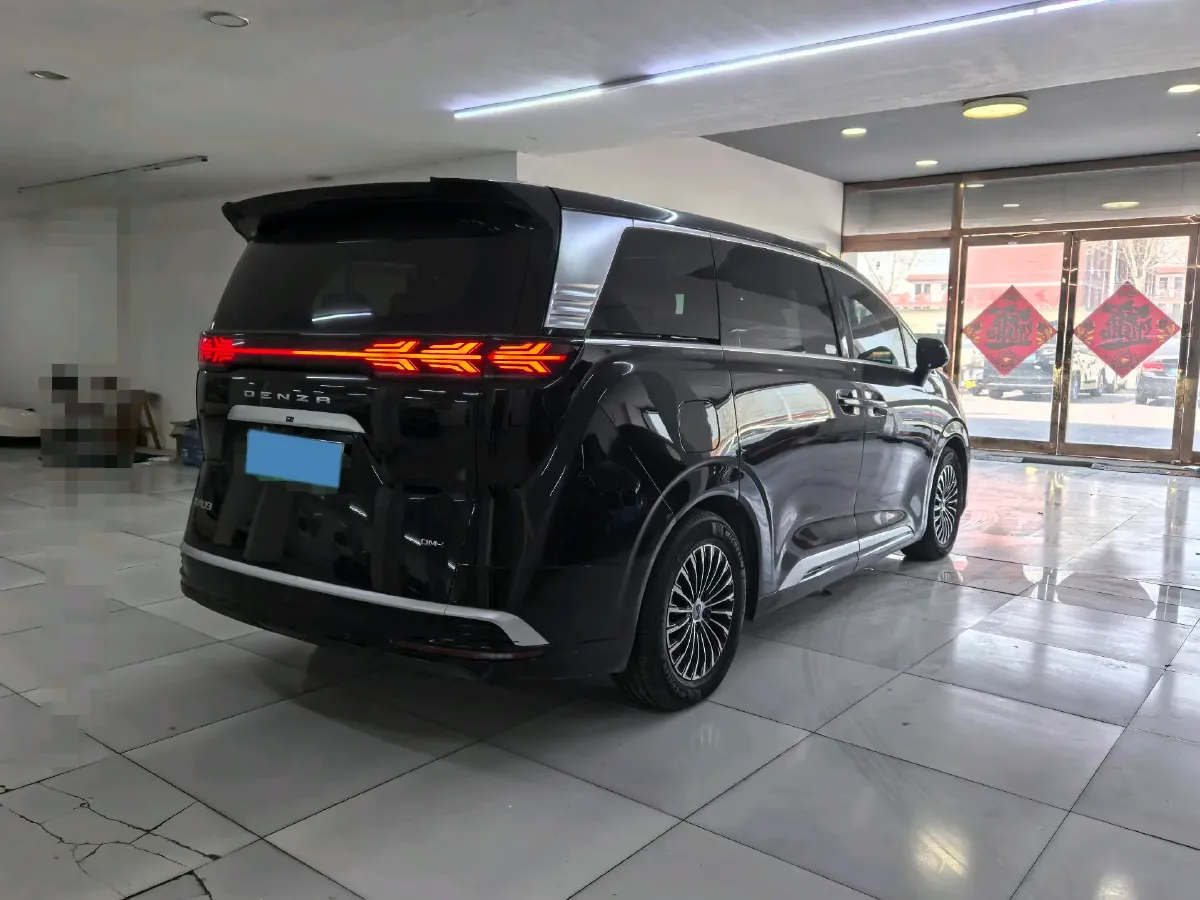 2024 Denza D9 1.5T 139HP L4 E-CVT PHEV 40KWH,autocango,china used car exporter,china ev exporter,chinese used car exporter,chinese used ev exporter