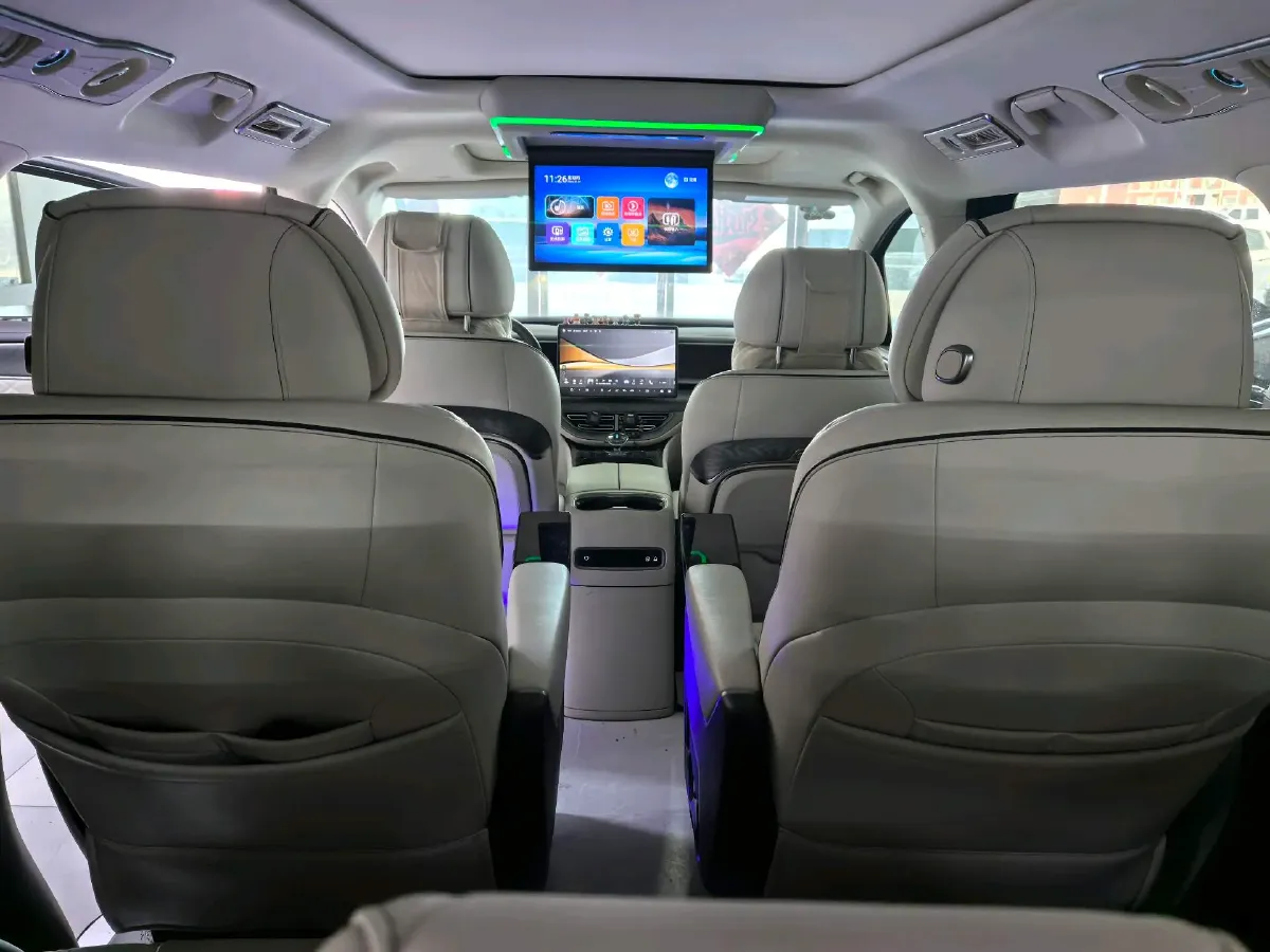 2024 Denza D9 1.5T 139HP L4 E-CVT PHEV 40KWH,autocango,china used car exporter,china ev exporter,chinese used car exporter,chinese used ev exporter