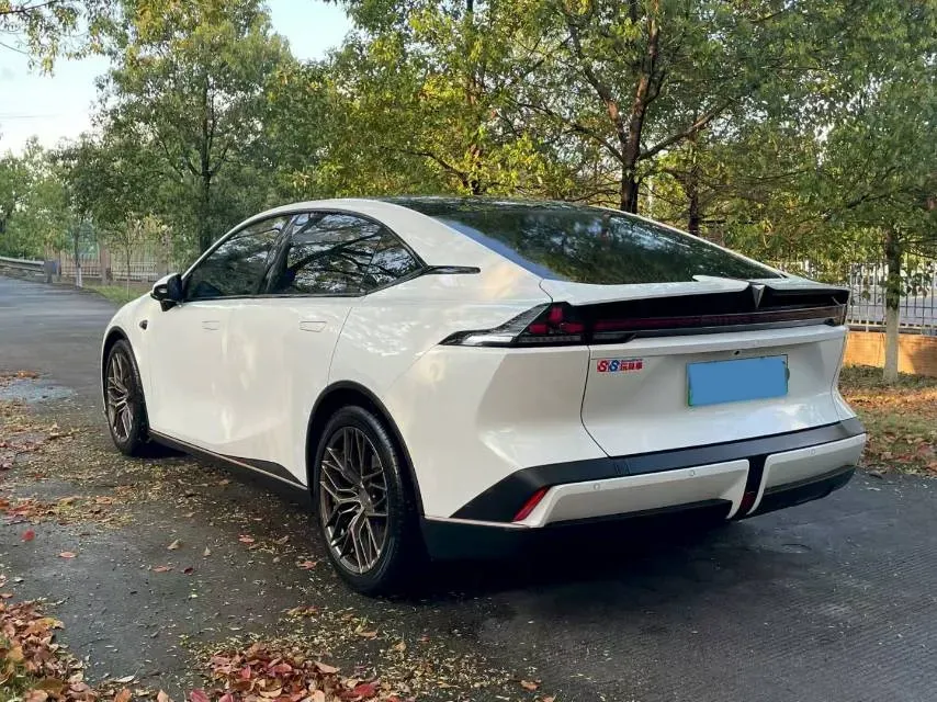 2022 DongFeng Forthing LingZhi EV BEV 68.4KWH,autocango,china used car exporter,china ev exporter,chinese used car exporter,chinese used ev exporter