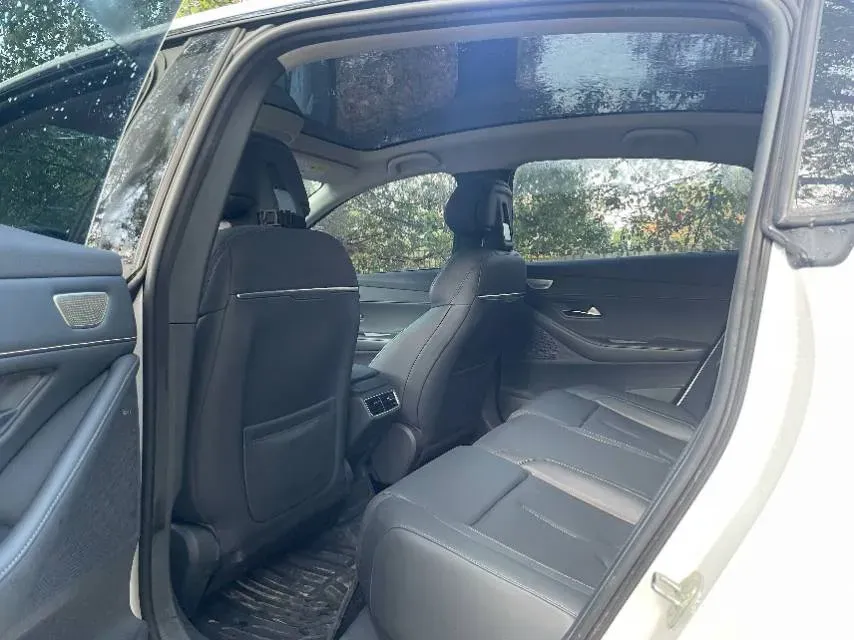 2022 DongFeng Forthing LingZhi EV BEV 68.4KWH,autocango,china used car exporter,china ev exporter,chinese used car exporter,chinese used ev exporter