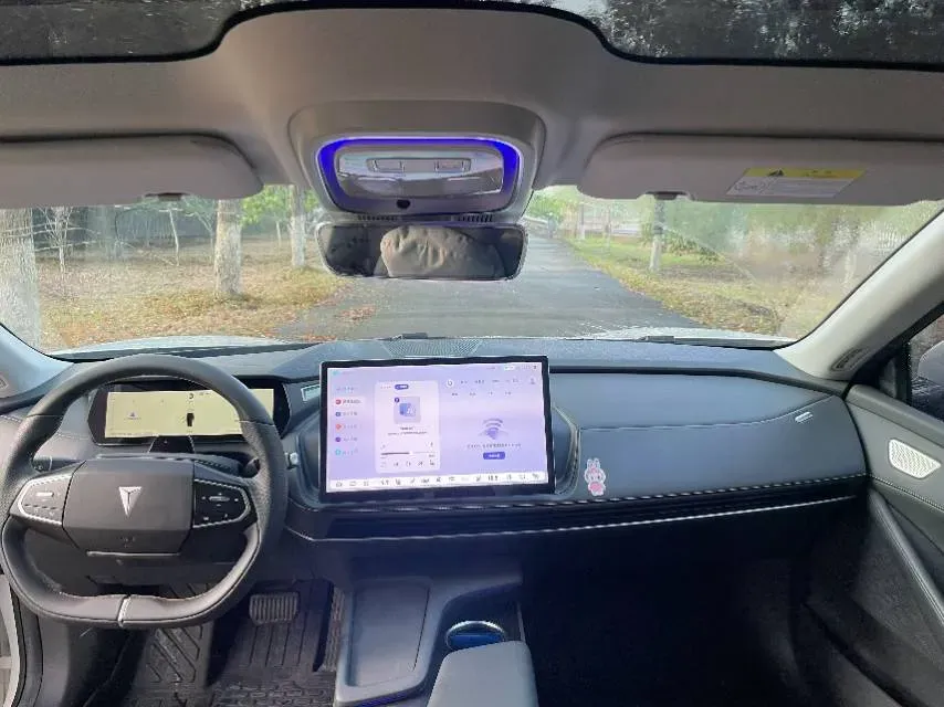 2022 DongFeng Forthing LingZhi EV BEV 68.4KWH,autocango,china used car exporter,china ev exporter,chinese used car exporter,chinese used ev exporter