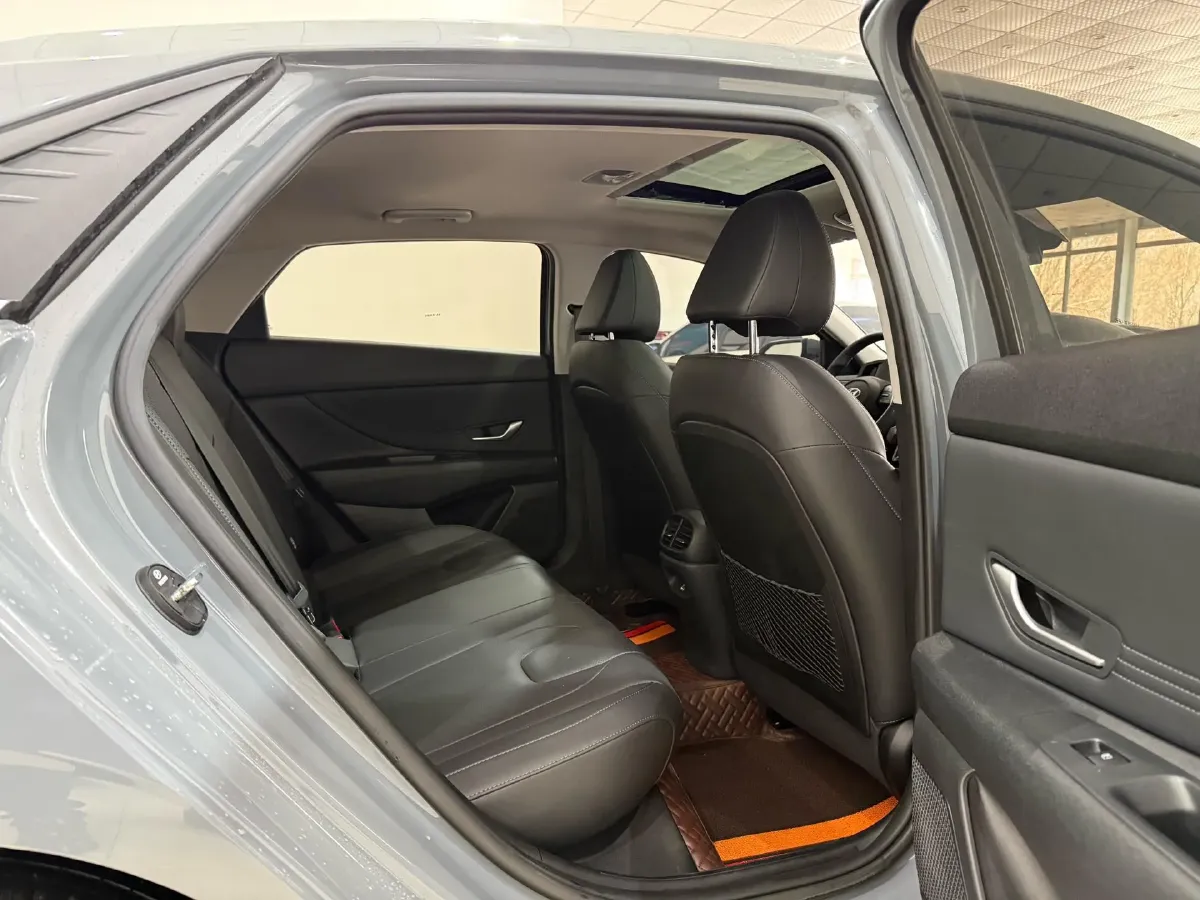 2022 Hyundai Elantra 1.5L 115HP L4 CVT,autocango,china used car exporter,china ev exporter,chinese used car exporter,chinese used ev exporter