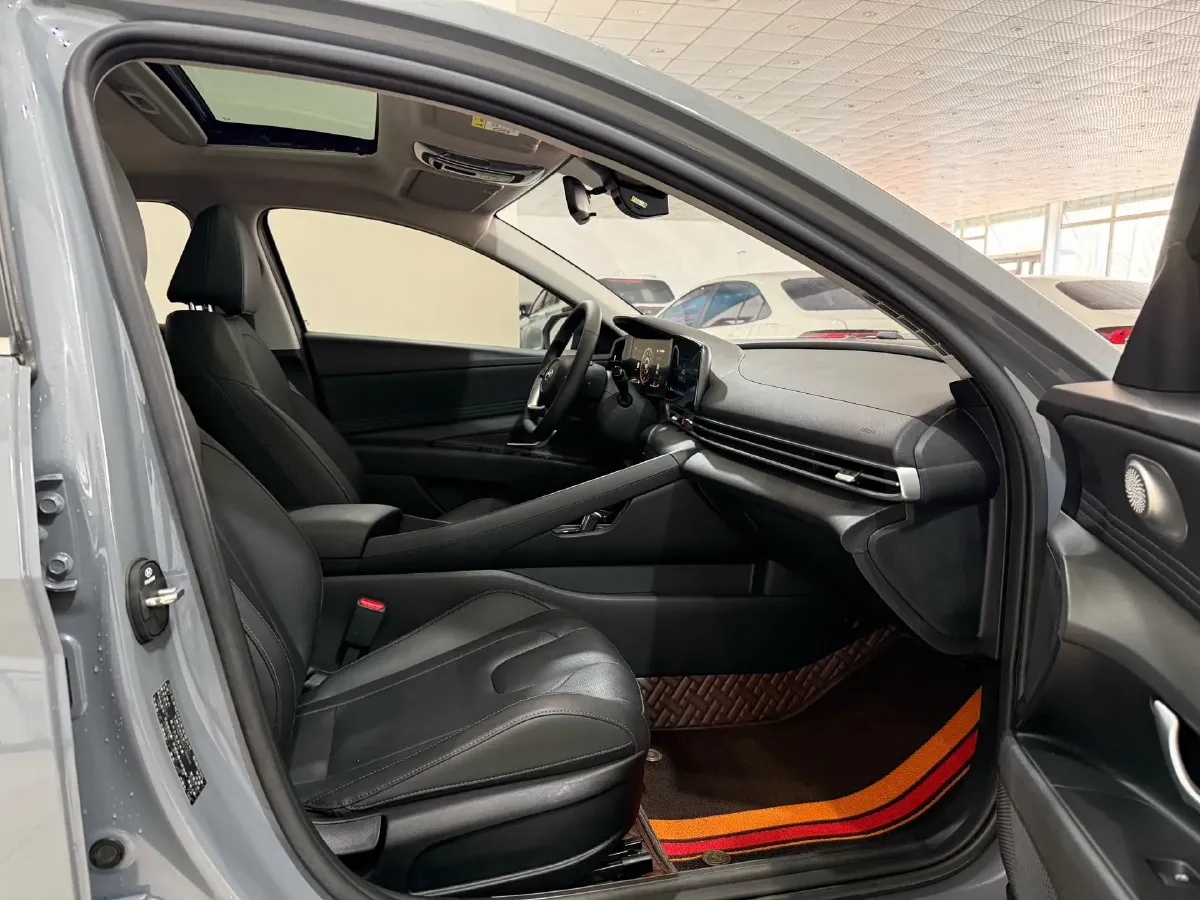 2022 Hyundai Elantra 1.5L 115HP L4 CVT,autocango,china used car exporter,china ev exporter,chinese used car exporter,chinese used ev exporter