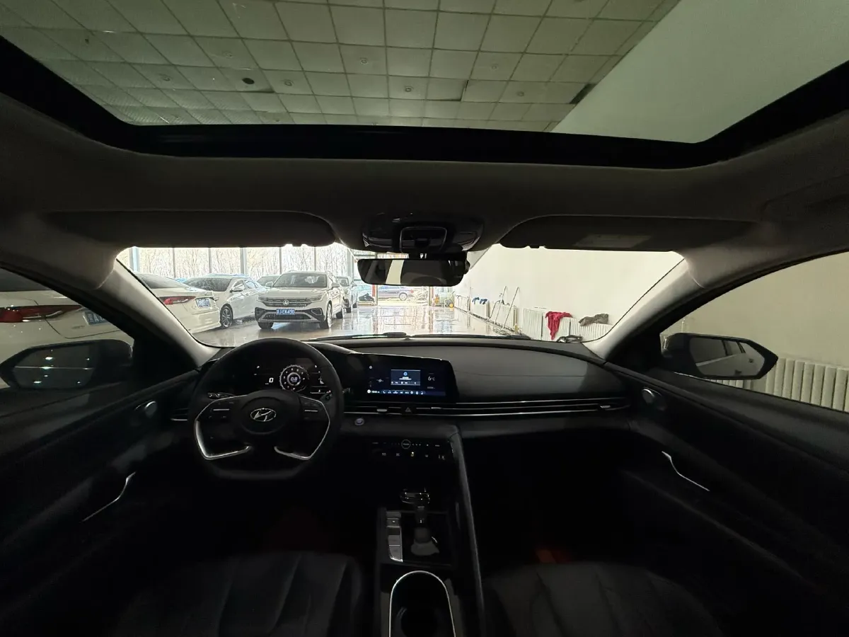 2022 Hyundai Elantra 1.5L 115HP L4 CVT,autocango,china used car exporter,china ev exporter,chinese used car exporter,chinese used ev exporter