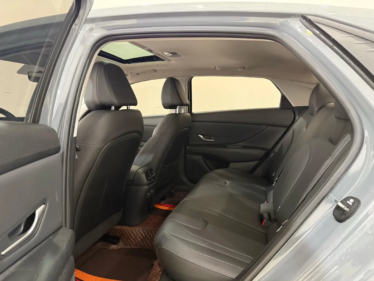 2022 Hyundai Elantra 1.5L 115HP L4 CVT,autocango,china used car exporter,china ev exporter,chinese used car exporter,chinese used ev exporter