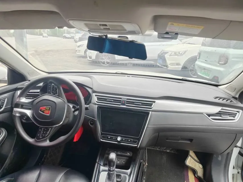 2020 Roewe i5 1.5L 120HP L4 CVT,autocango,china used car exporter,china ev exporter,chinese used car exporter,chinese used ev exporter