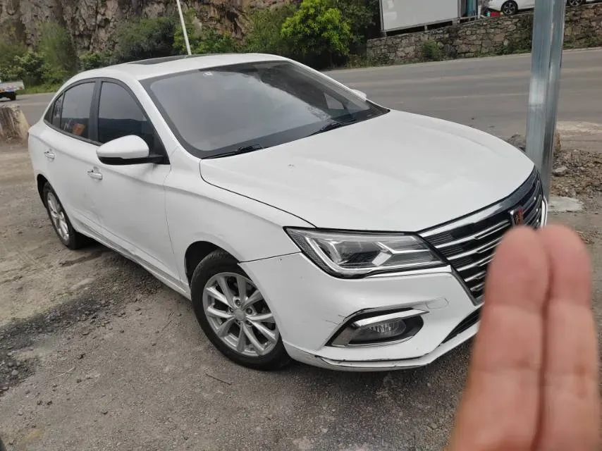 2020 Roewe i5 1.5L 120HP L4 CVT,autocango,china used car exporter,china ev exporter,chinese used car exporter,chinese used ev exporter
