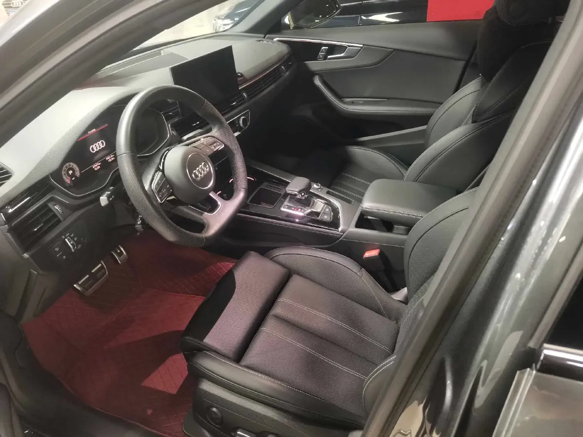 2024 Audi A4L 2.0T 190HP L4 7DCT,autocango,china used car exporter,china ev exporter,chinese used car exporter,chinese used ev exporter