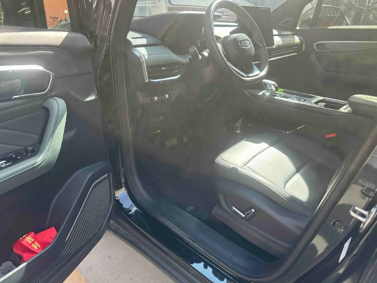 2024 Geely Okavango L 2.0T 218HP L4 7DCT,autocango,china used car exporter,china ev exporter,chinese used car exporter,chinese used ev exporter