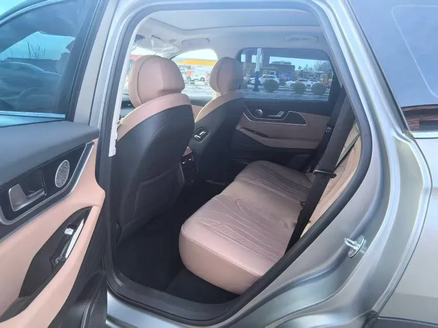 2024 Chery Tiggo8L 2.0T 254HP L4 8AT,autocango,china used car exporter,china ev exporter,chinese used car exporter,chinese used ev exporter